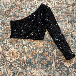 Forever 21 Black Sequin One-Shoulder Crop Top size medium
